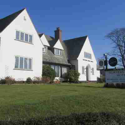 Hunters Lodge Hotel Hotel Exterior