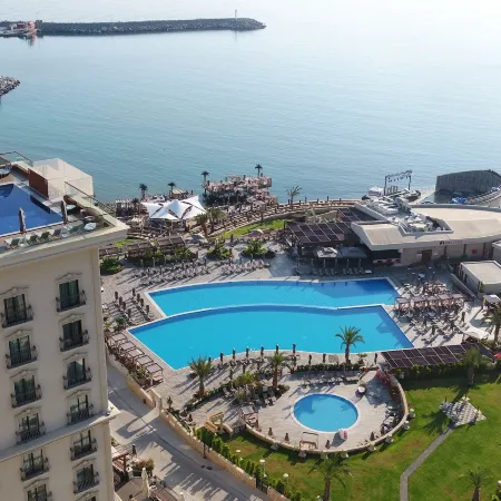 Lords Palace Hotel Spa Casino
