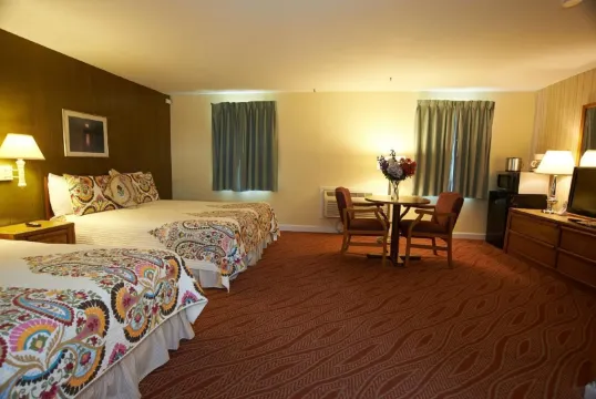 克林頓汽車旅館