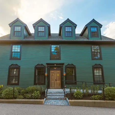 Great Island Inn - A Modern Boutique Hotel