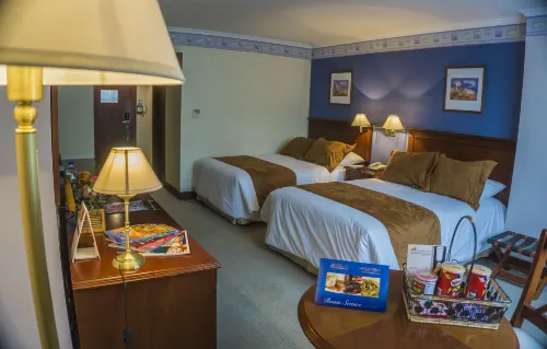Hotel Emperador فنادق في أمباتو