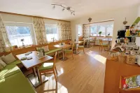 B&B Landhaus Vierthaler Hotel a Radstadt