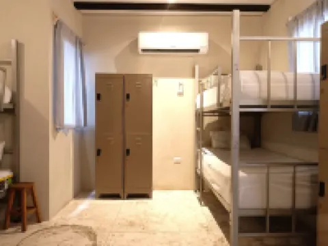 Valladolid 48 Hotel & Hostal バリャドリッドのホテル