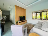 Songmee Pool Villa Nikompattana Hotels in Nikhom Phatthana