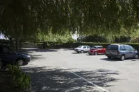 Hotel Antoyana - parking