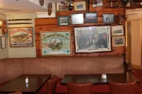 Mahon's Hotel - breakfast