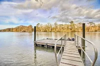 Secluded Santee River Island Retreat w/ Dock!