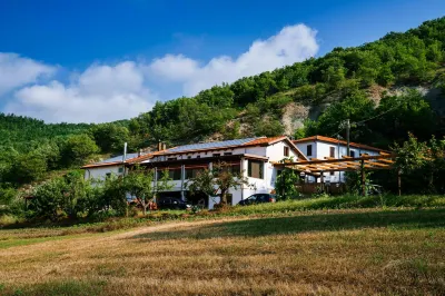 Agriturismo Cascina del Vai Отели в г. 