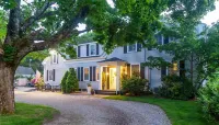 The Platinum Pebble Boutique Inn - Adults Only Property - Wifi