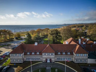 Molskroen Hotels in Trustrup