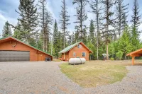 Secluded Bigfork Cabin w/ Canoes & Views! - Parking