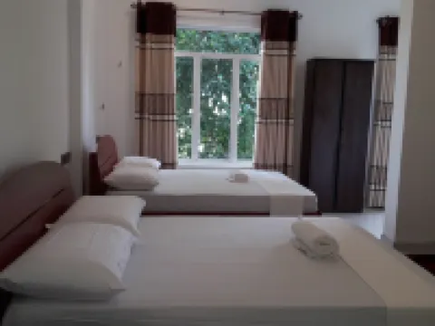 Risenlak Holiday Resort Hotels in Polonnaruwa