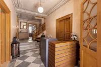 6 Roosevelt Str
