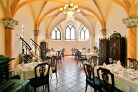 Schlosshotel Zum Markgrafen Hotels in Halberstadt