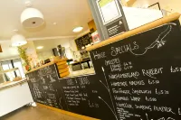 YHA Berwick - sarapan