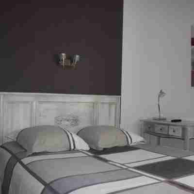 Hôtel le Midi Others