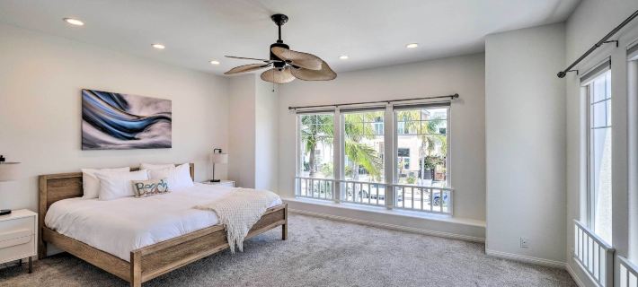 Oceanside Home w/ Rooftop Patio - Steps to Beach! Hotels in Oceanside