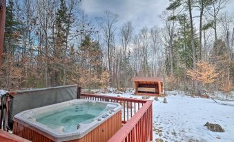 Secluded Johnsburg Retreat with Hot Tub and Fire Pit