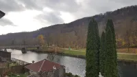 Cafe Altmühl, Ferienwohnungen Gästehaus Krimhilde Direkt am Wasser Hôtels à : Kelheim