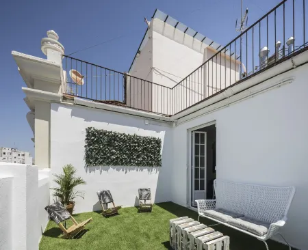 Macflats Ayuntamiento Отели рядом с достопримечательностью «Font de la Plaça de l'Ajuntament»