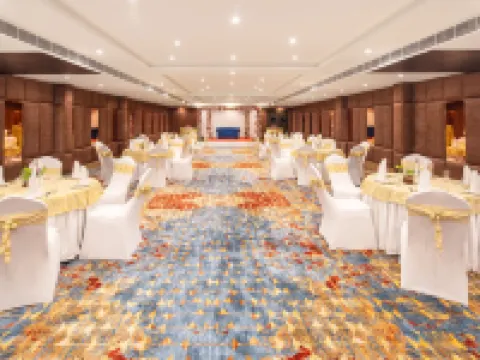 บริจ เอเทอร์นิตี้, วรินดาวัน โดย เลเชอร์ โรงแรม โรงแรมในมธุระ