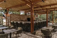 Eleonas Apartments - Quầy Bar