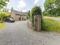 Theux Farmhouse with Garden