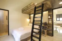 Cheese Cookie Homestay - parking