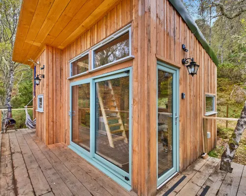 Cosagach Falls Cabin Hotels in Beauly