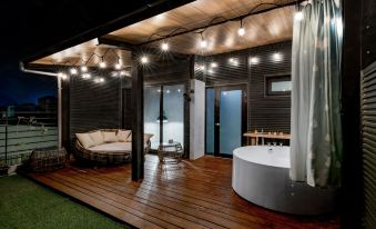 LOFT INN