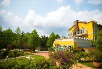 Saint Paul Villa