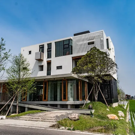 Life in Nature B&B Отели рядом с достопримечательностью «Железнодорожный вокзал Дуншань»