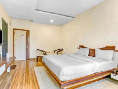 Hotel Praveen International Hotels in Ulhasnagar