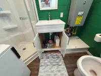 Tiny House with Bear Mountain Views.... Only 25 Minutes outside of Anchorage - Bungalows