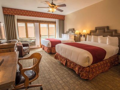 Table Mountain Inn