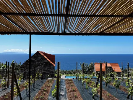Casas Do Laranjo- Cottages & Infinity Pool