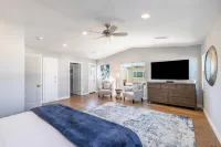 Ocean Breeze Buyout by Avantstay Steps to Beach!