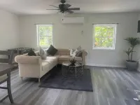 Welcome to New Paltz. Charming 3-bedroom house with AC, WIFI,