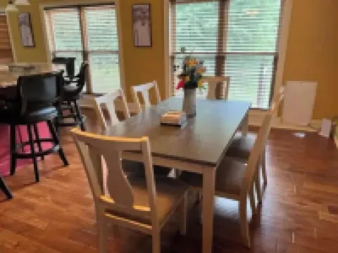 Large Home on Bluewater/Sleep 24/with boats