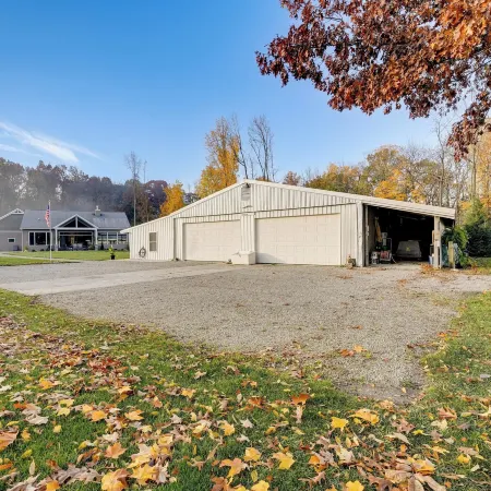 5 Mi to St Joseph River: Apartment w/ Fire Pit!