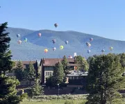 Elegant Mountain Escape –3Br/3BA Perfect for Biking Groups & Families