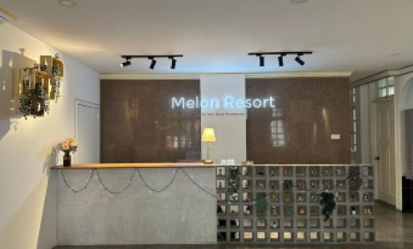 Melon Resort