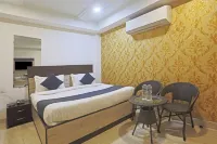 Hotel Aerostar Gold Near Yashobhoomi - Bintang 2