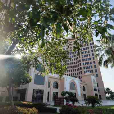 The St. Regis Doha Hotel Exterior