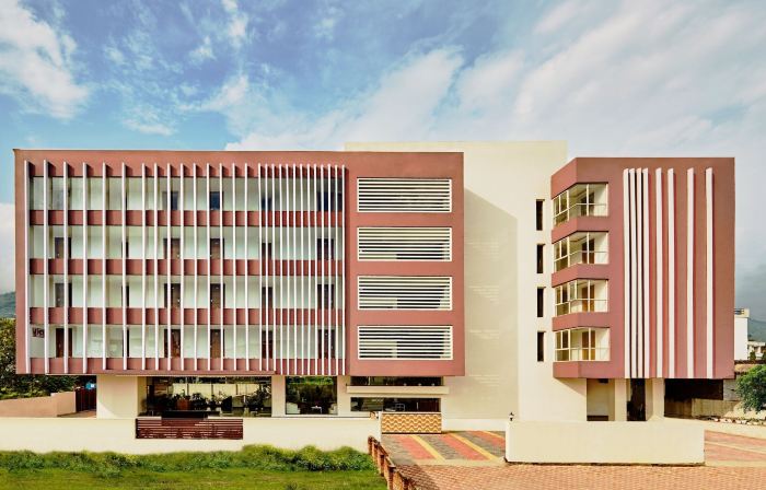 Zone Connect by the Park Katra