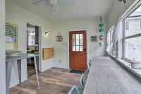 Tampa Bay Area Cottage w/ Gas Grill and Fire Pit! - 3-Star