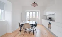 Nice 2-bed in Hellerup w Balcony