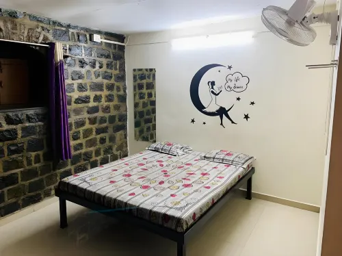 Rukmini Residency, Kolhapur Hotels in Vikaswadi