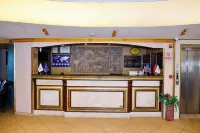 Club Rose Bay Hotel