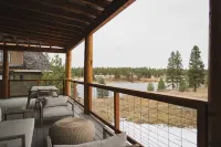 Wilderness Club Escape For 14!